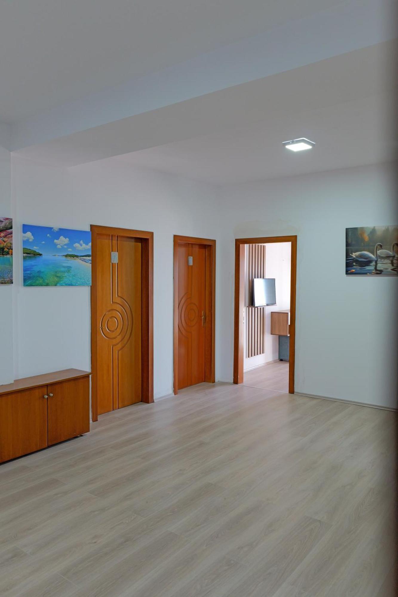 Hotel Holiday Sarande