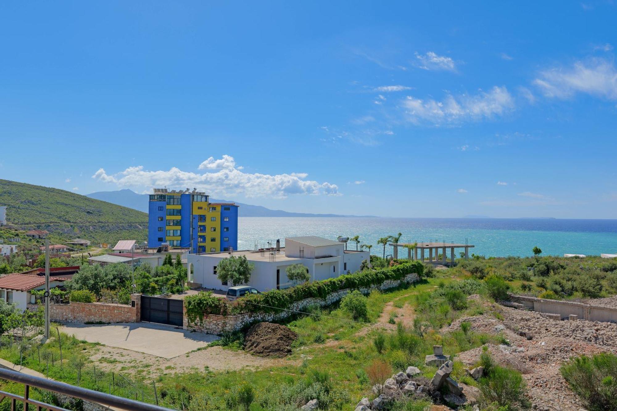 Hotel Holiday Sarande
