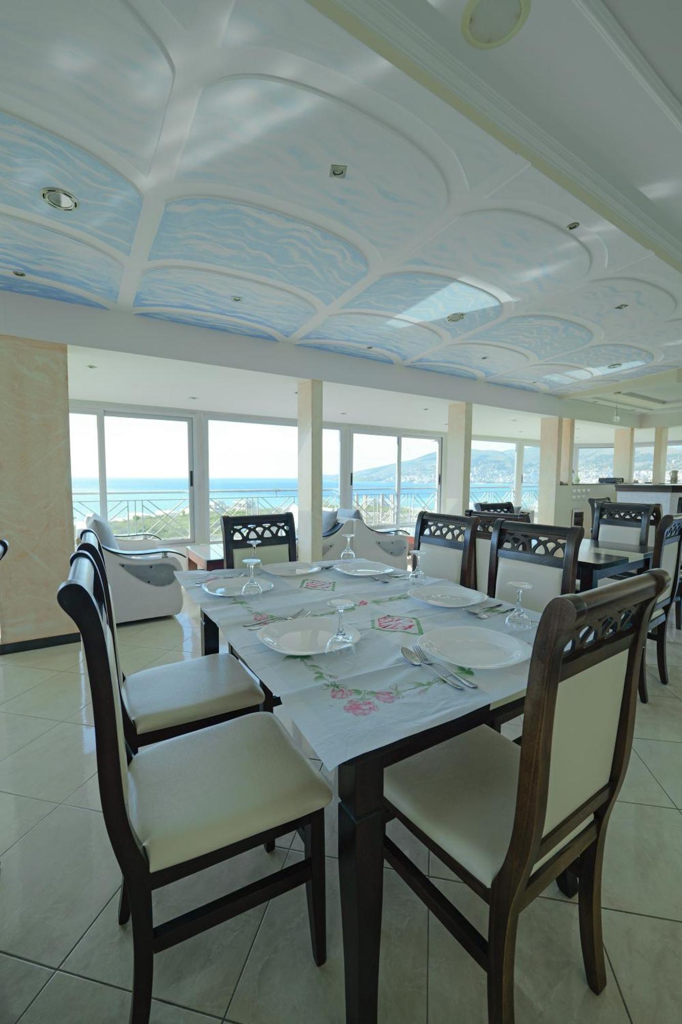Hotel Hotel Holiday Sarande