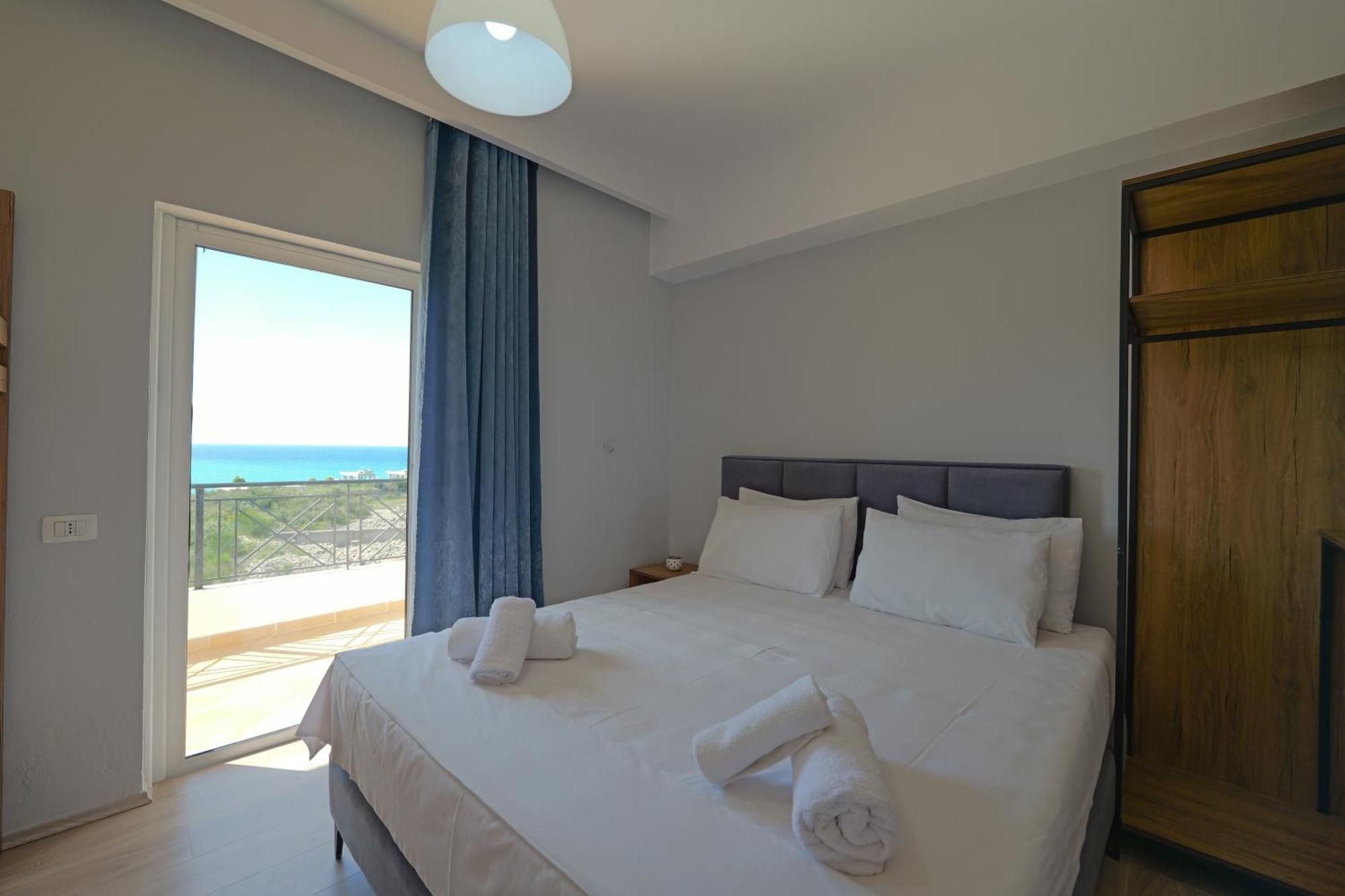 Hotel Holiday Sarande
