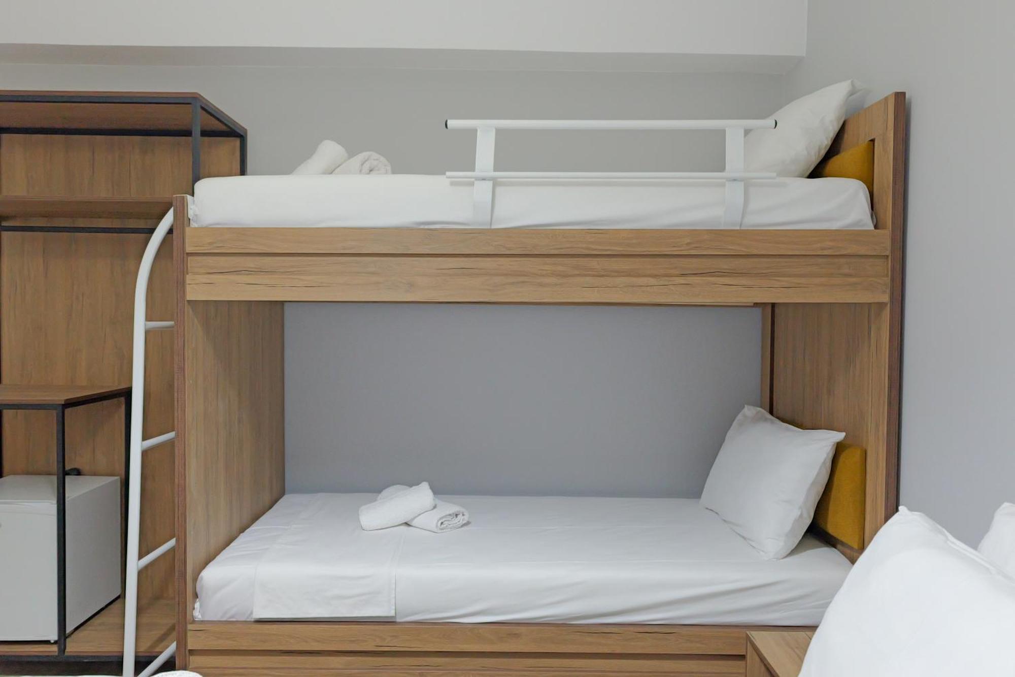 Hotel Holiday