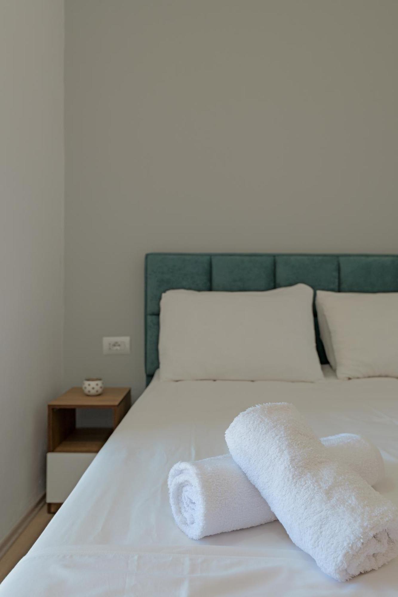 Hotel Holiday