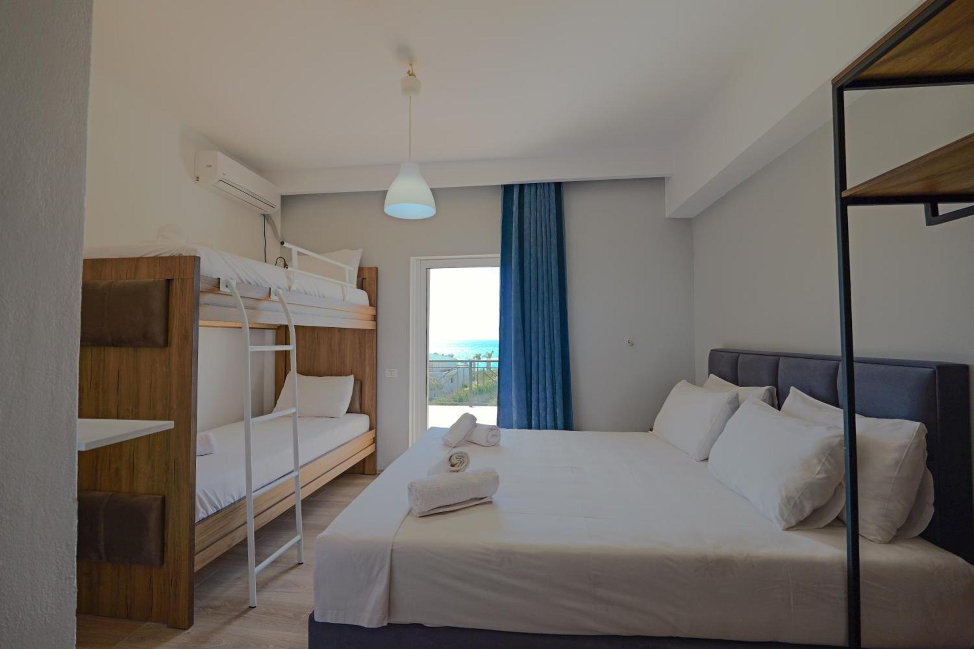Hotel Hotel Holiday
