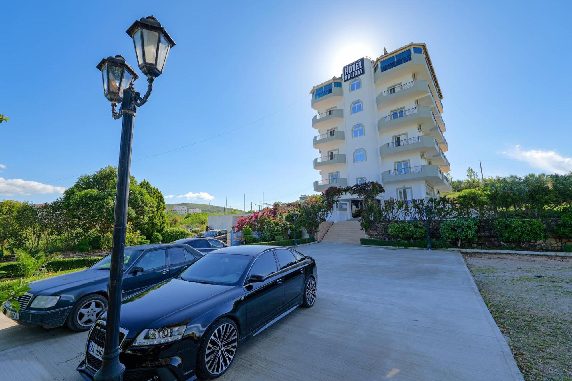 Hotel Hotel Holiday